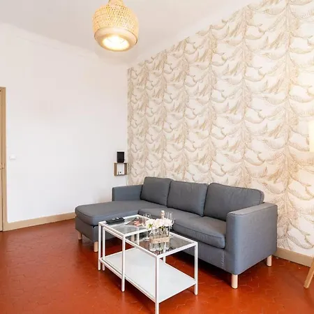 アパート Bourgeois - Chic New 2-bedroom Downtown *