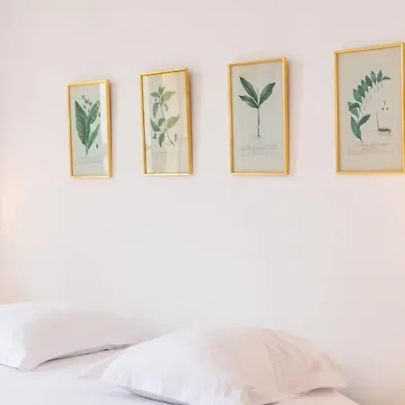 Apartamento Bourgeois - Chic New 2-bedroom Downtown